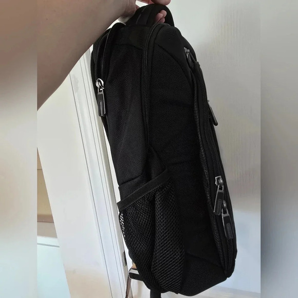 Samsonite Tectonic 2 Medium Laptop Backpack NWT - Picture 2 of 10